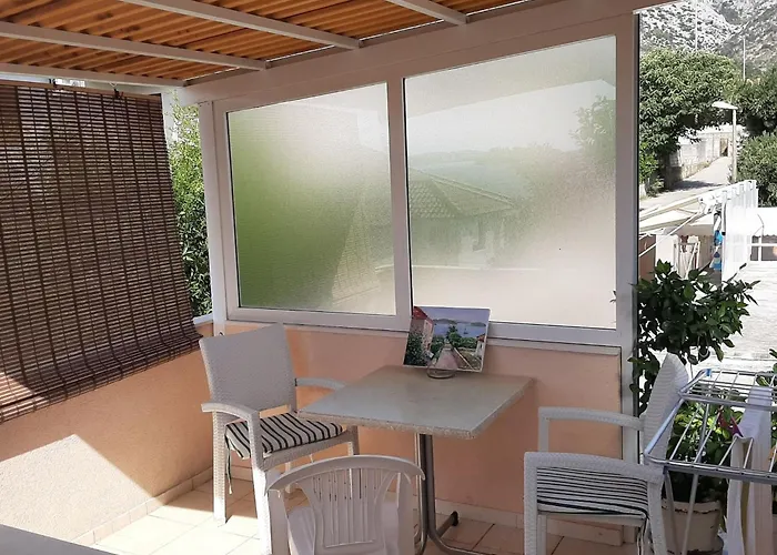 Seafront Pretner - With Terrace Apartmán Orebić